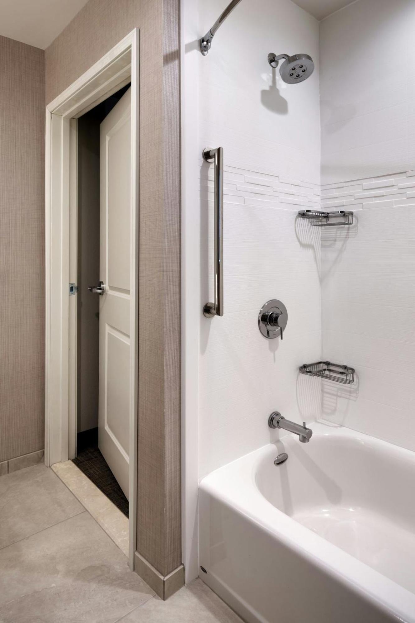 Residence Inn By Marriott La Quinta Bagian luar foto