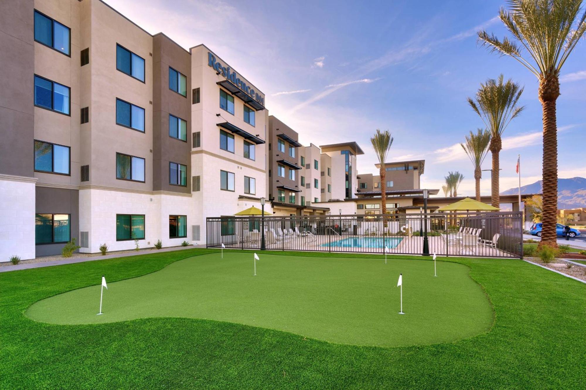 Residence Inn By Marriott La Quinta Bagian luar foto