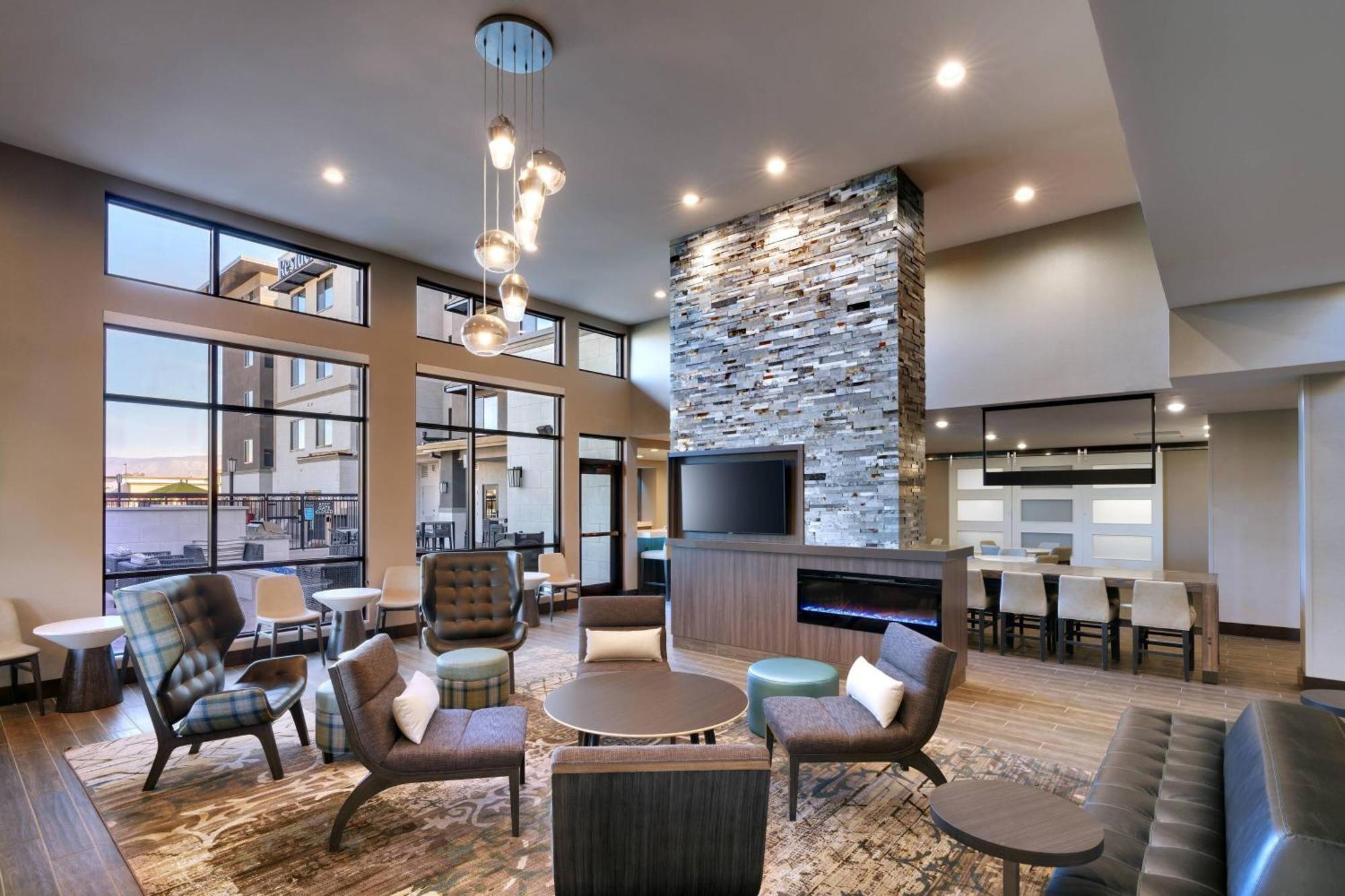 Residence Inn By Marriott La Quinta Bagian luar foto
